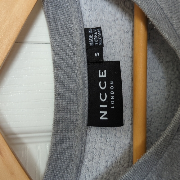 NICCE sweater - Picture 3 of 3